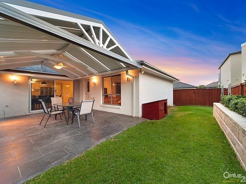 4 Salford Street, Stanhope Gardens NSW 2768