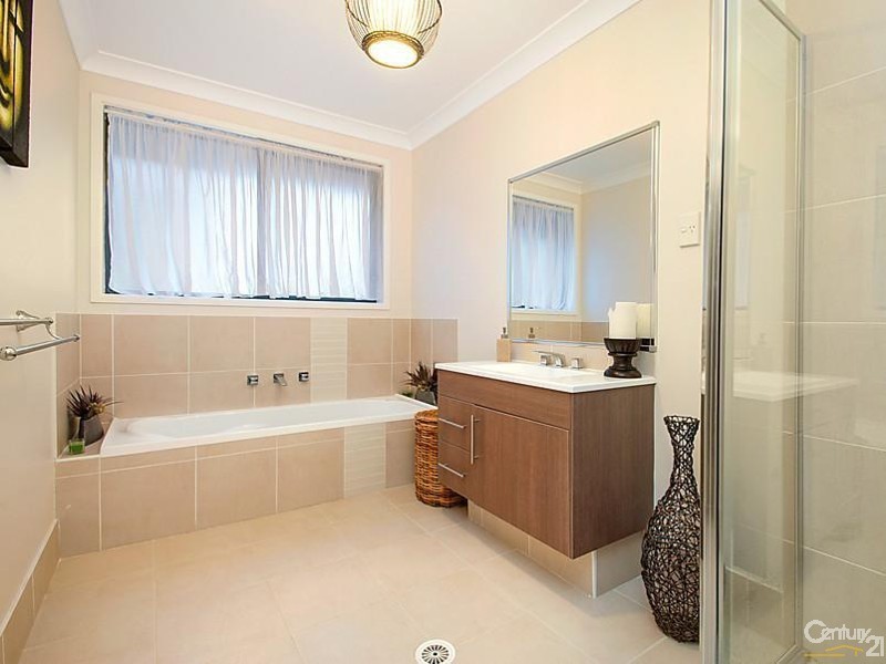 7 Ekala Avenue, The Ponds NSW 2769