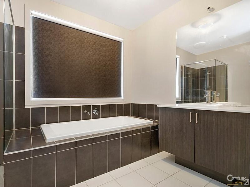 6 Ivory Street, The Ponds NSW 2769