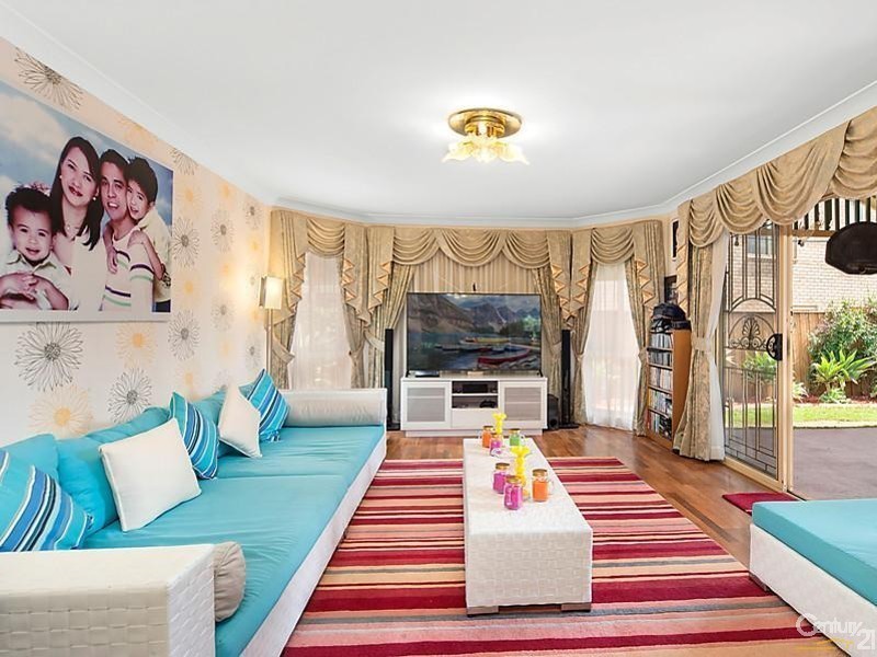 14 Knightsbridge Avenue, Glenwood NSW 2768