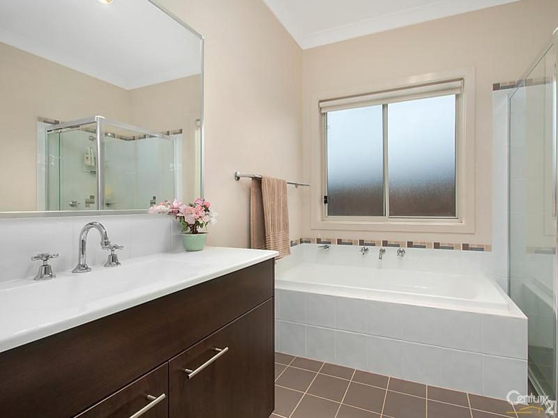 7 Ripple Crescent, The Ponds NSW 2769