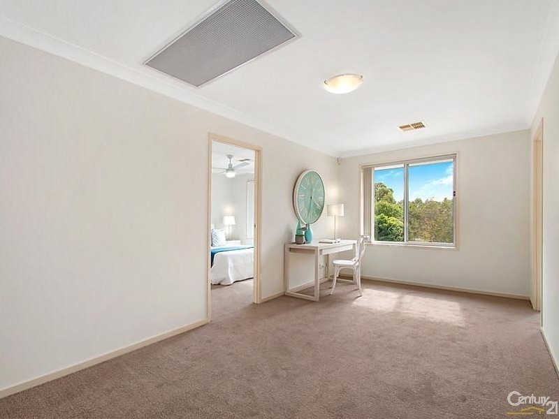 13 Cradle Close, Beaumont Hills NSW 2155