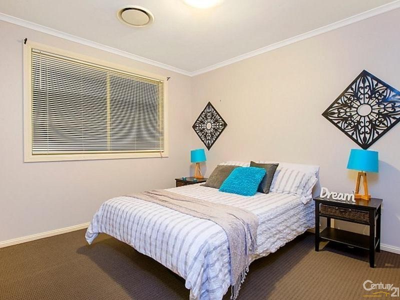43 Stanford Circuit, Rouse Hill NSW 2155
