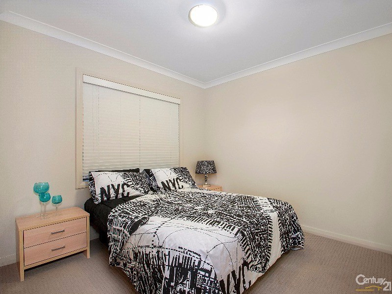 8 Rosebrook Avenue, The Ponds NSW 2769