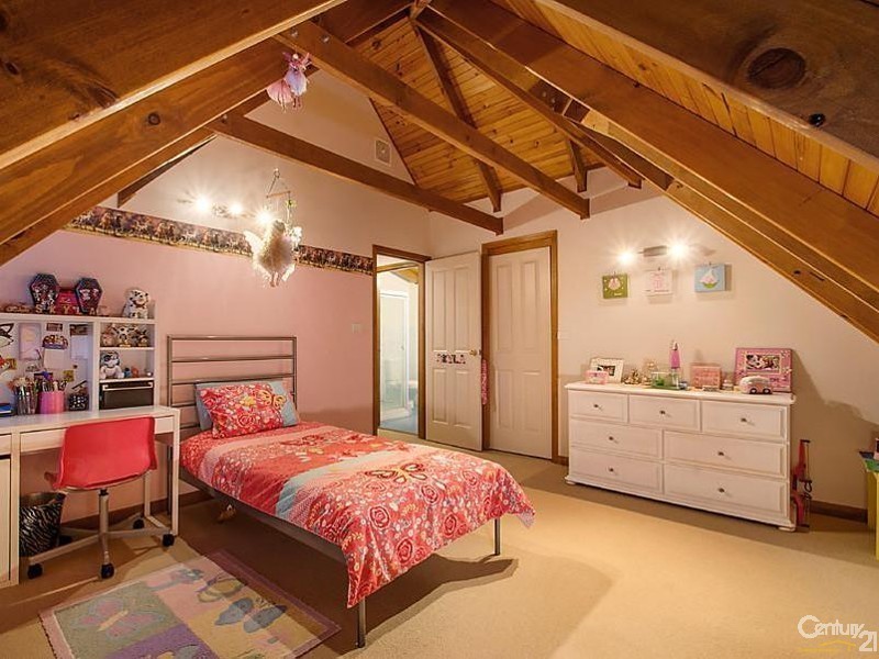 4 McGilvray Place, Rouse Hill NSW 2155