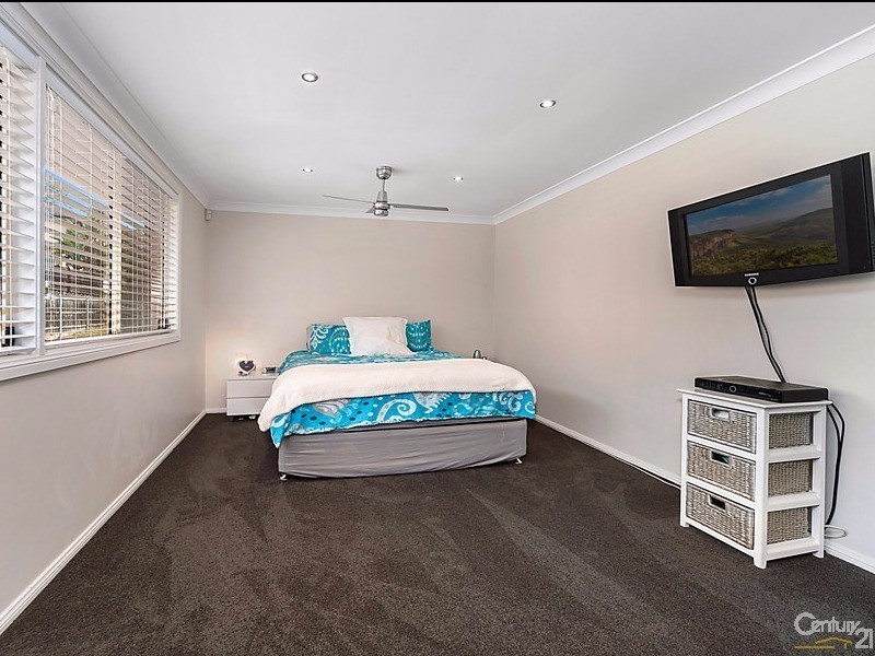 2 Hyatt Close, Rouse Hill NSW 2155