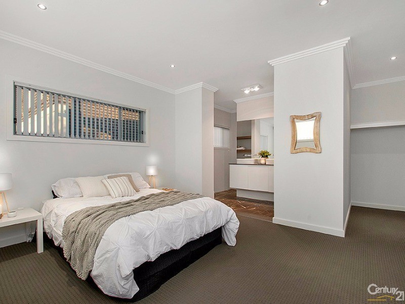 12 Grazier Road, Rouse Hill NSW 2155