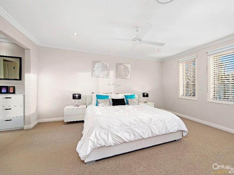 10 Hoya Way, Glenwood NSW 2768