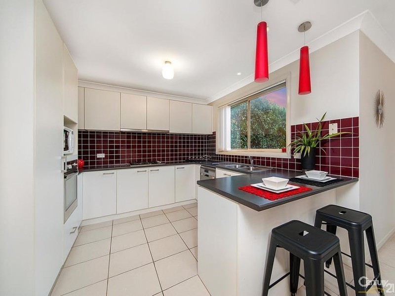 32 Watford Drive, Stanhope Gardens NSW 2768