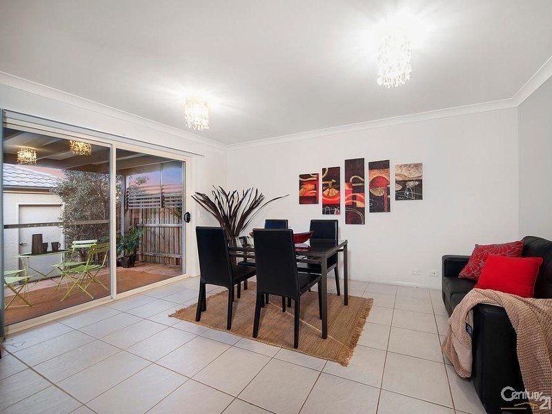 32 Watford Drive, Stanhope Gardens NSW 2768