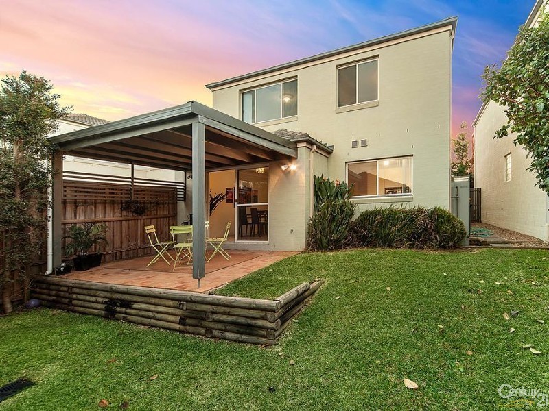 32 Watford Drive, Stanhope Gardens NSW 2768