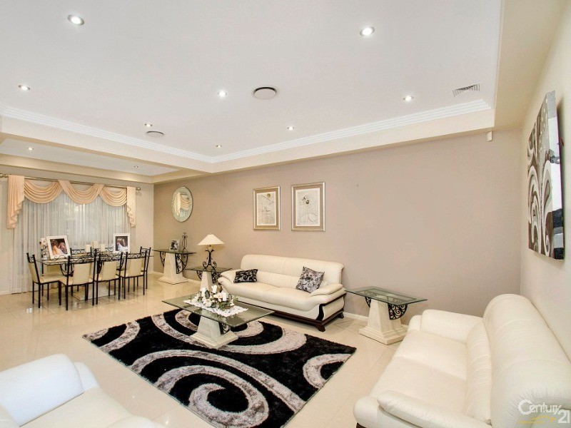 30 Spring Mill Avenue, Rouse Hill NSW 2155