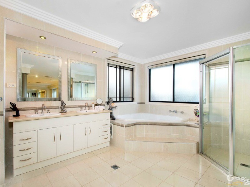 30 Spring Mill Avenue, Rouse Hill NSW 2155