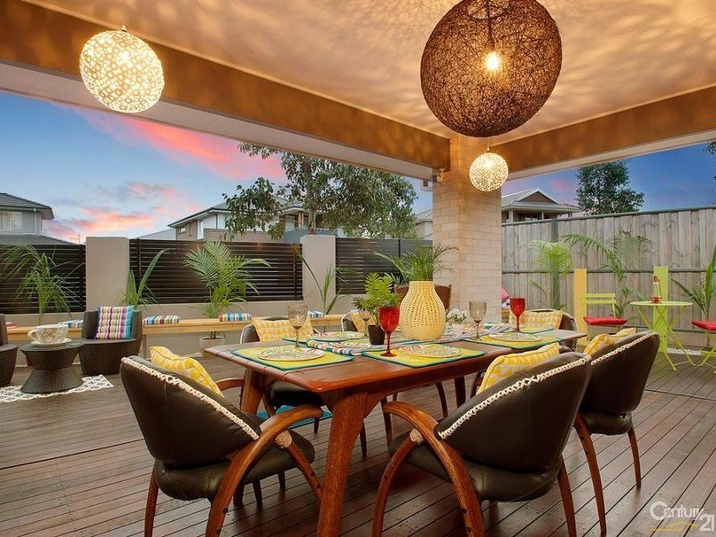 9 Meander Crescent, The Ponds NSW 2769