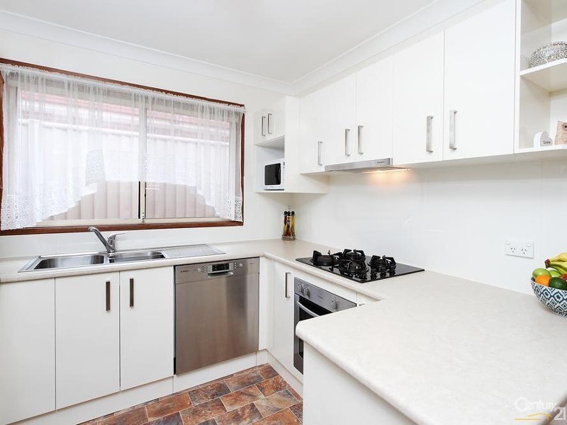 5 Teuma Close, Glendenning NSW 2761