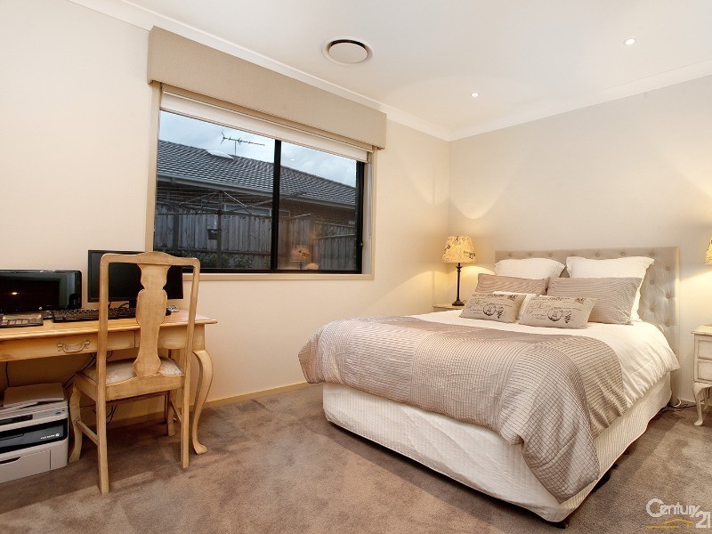 14 Paddock Street, The Ponds NSW 2769