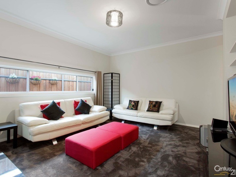 6 Basin Street, The Ponds NSW 2769
