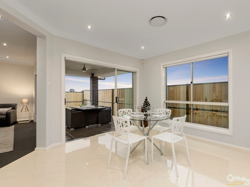 33 Mountain Street, The Ponds NSW 2769