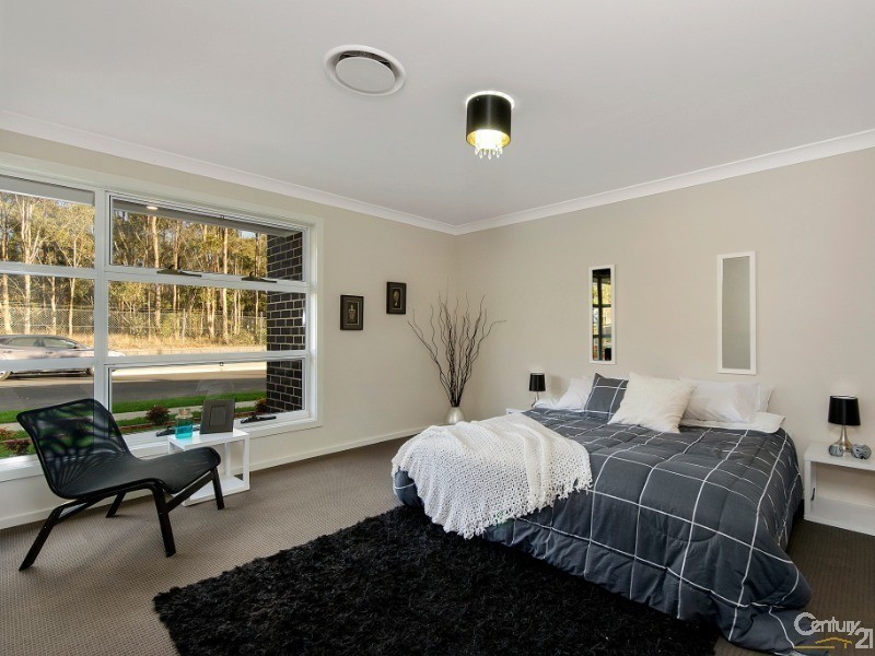 168 Greenview Parade, The Ponds NSW 2769