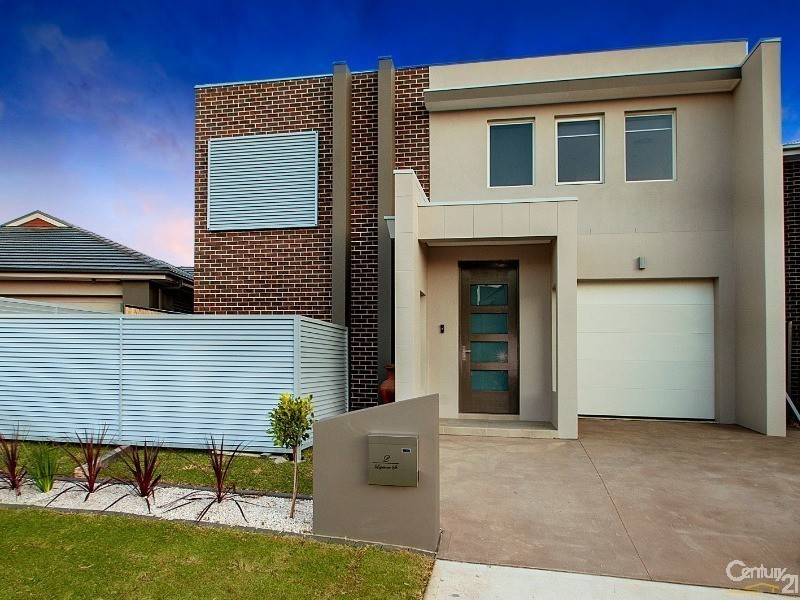 2 Lapstone Street, The Ponds NSW 2769
