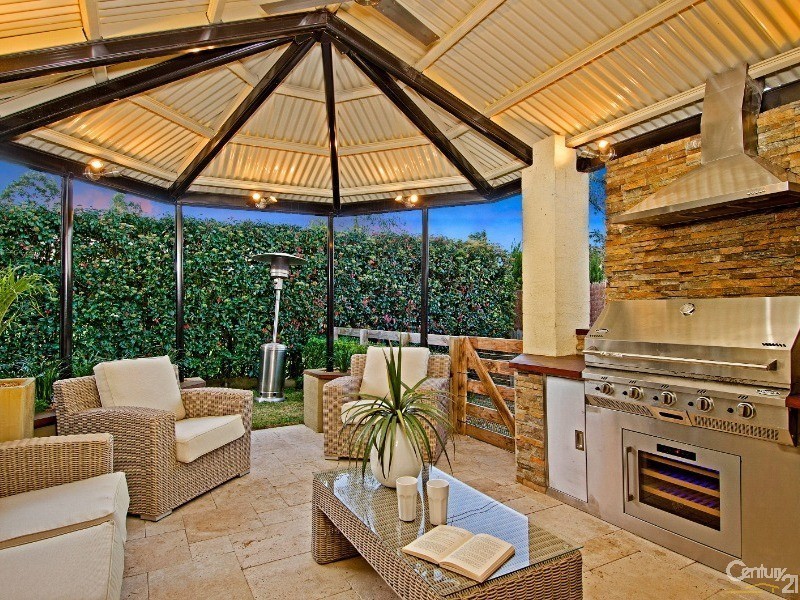 2 Hopkins Court, Rouse Hill NSW 2155