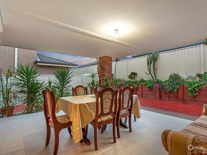 17 Lachlan Court, Kellyville Ridge NSW 2155