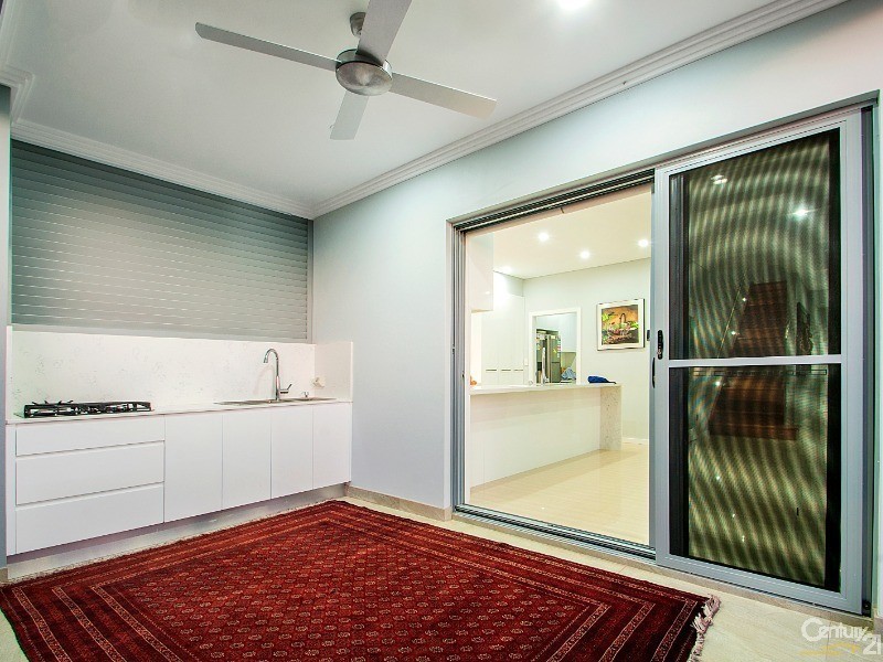 1 Lapstone Street, The Ponds NSW 2769
