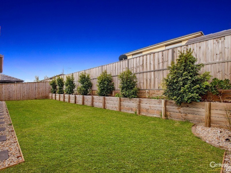 196 The Ponds Boulevard, The Ponds NSW 2769