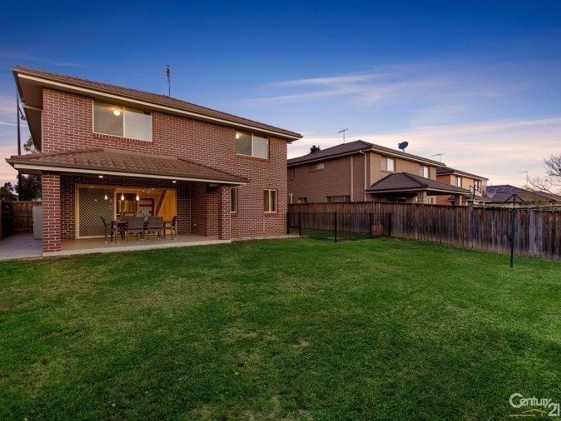 25 Pebble Crescent, The Ponds NSW 2769