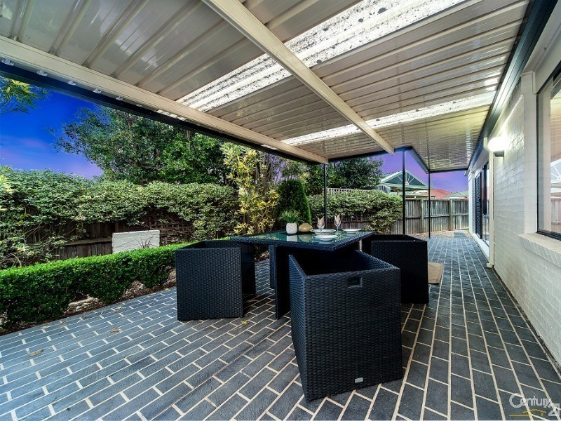 98 Phoenix Avenue, Stanhope Gardens NSW 2768