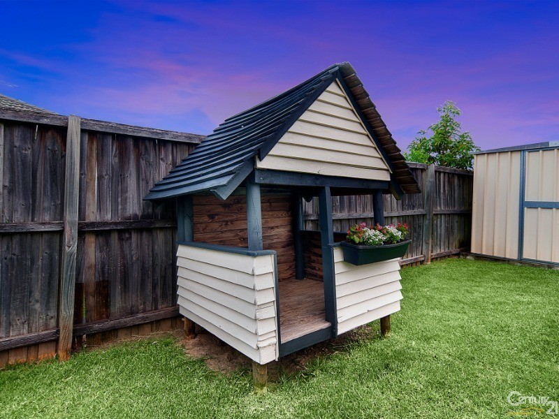 98 Phoenix Avenue, Stanhope Gardens NSW 2768