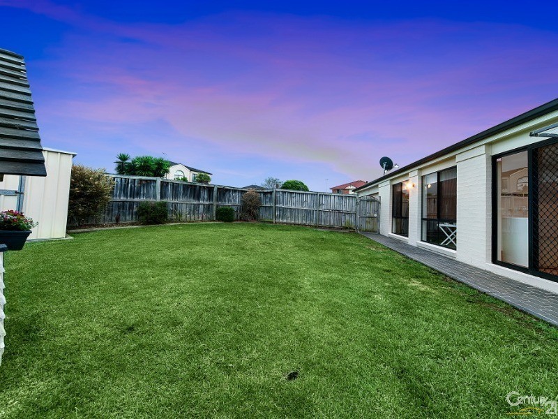 98 Phoenix Avenue, Stanhope Gardens NSW 2768