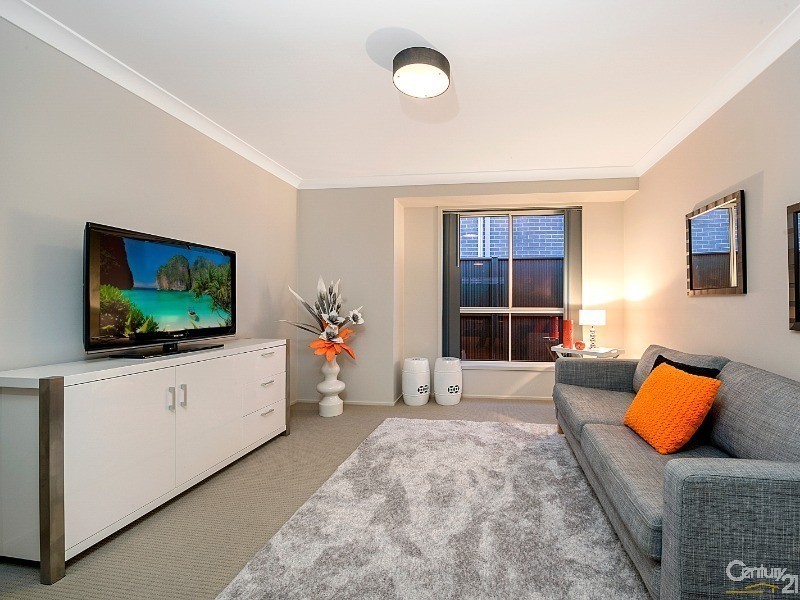 28 Lilypad Avenue, The Ponds NSW 2769