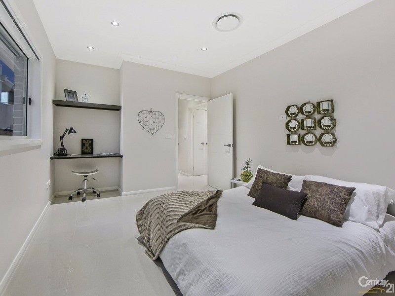 13 Centennial Drive, The Ponds NSW 2769