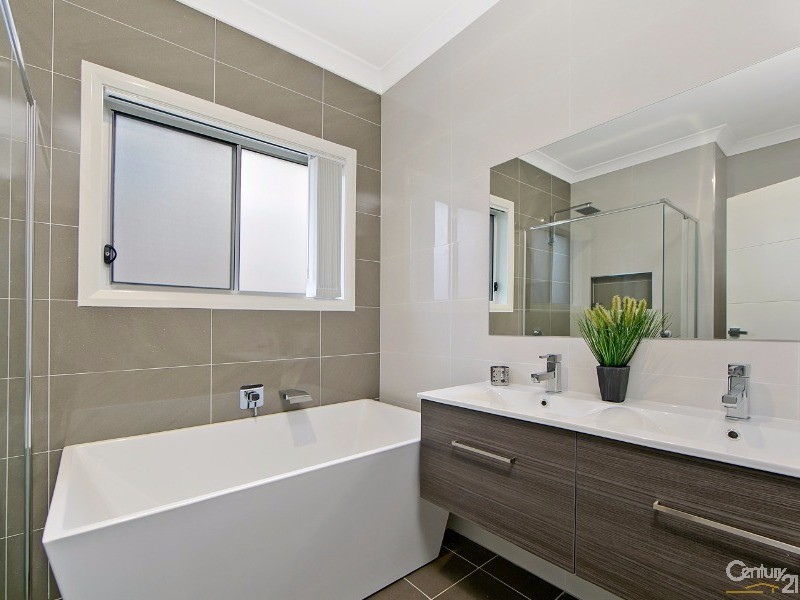 13 Centennial Drive, The Ponds NSW 2769