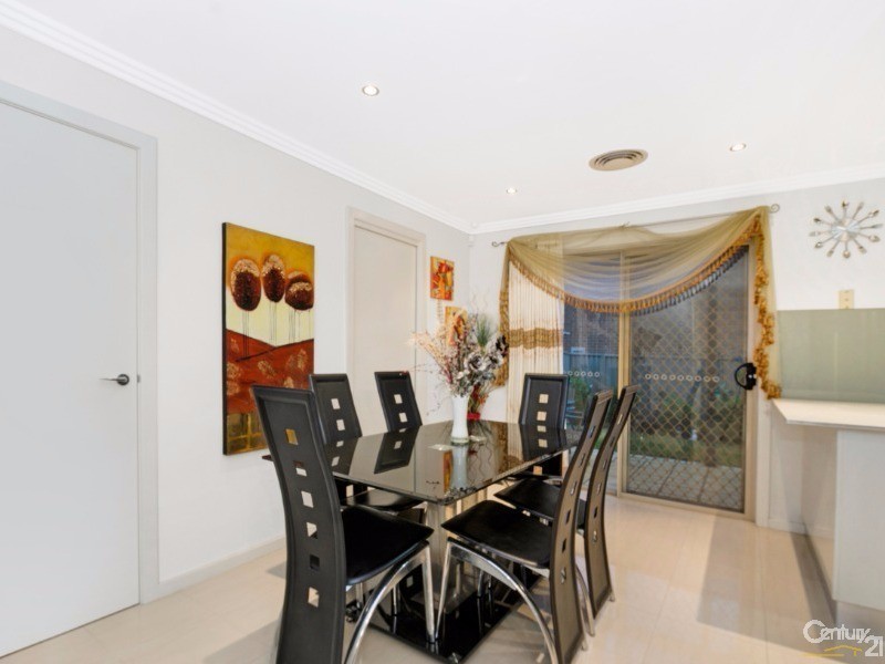 2/18-20 Montrose Street, Quakers Hill NSW 2763