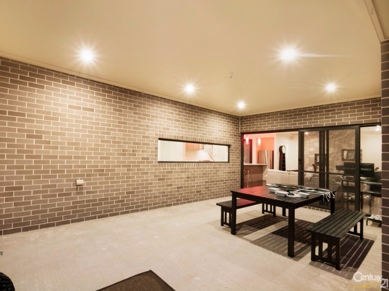 9 Greenview Parade, The Ponds NSW 2769