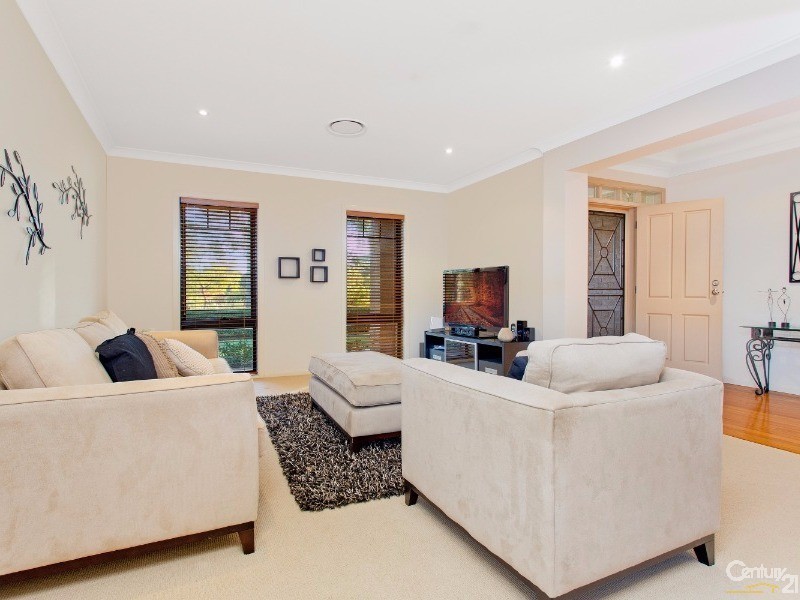 39 Sanctuary Drive, Beaumont Hills NSW 2155