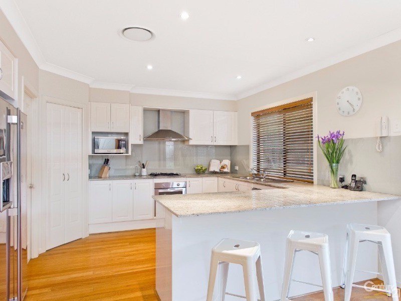 39 Sanctuary Drive, Beaumont Hills NSW 2155