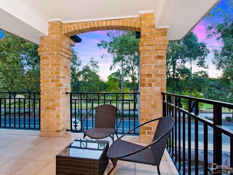 39 Sanctuary Drive, Beaumont Hills NSW 2155