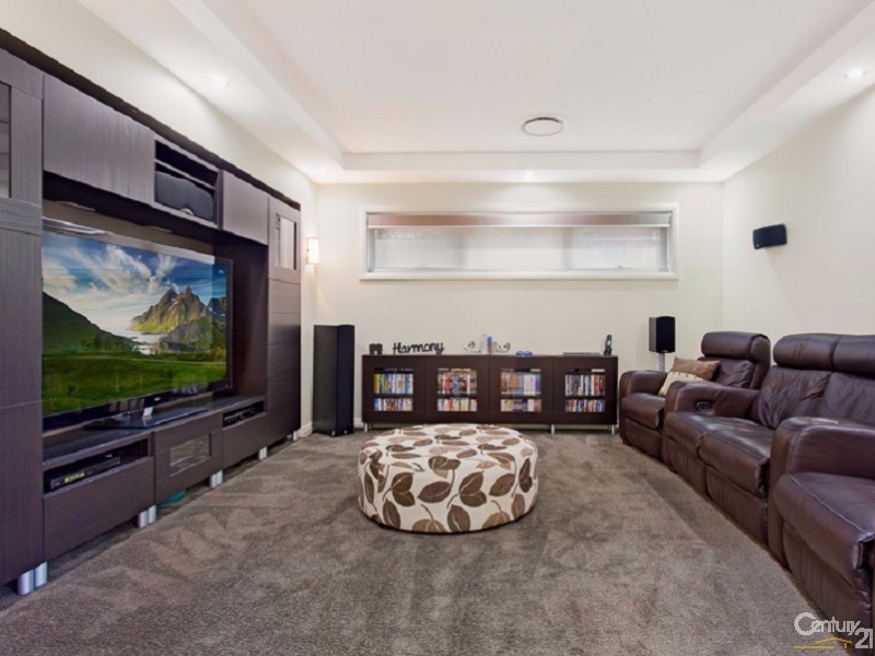 39 Ripple Crescent, The Ponds NSW 2769