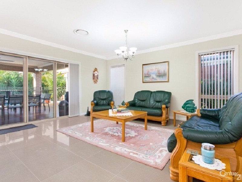 39 Ripple Crescent, The Ponds NSW 2769