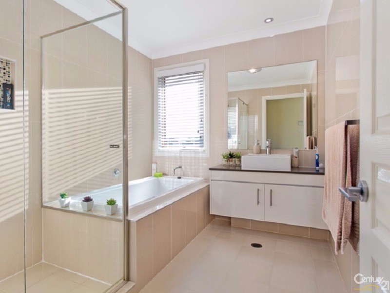 39 Ripple Crescent, The Ponds NSW 2769