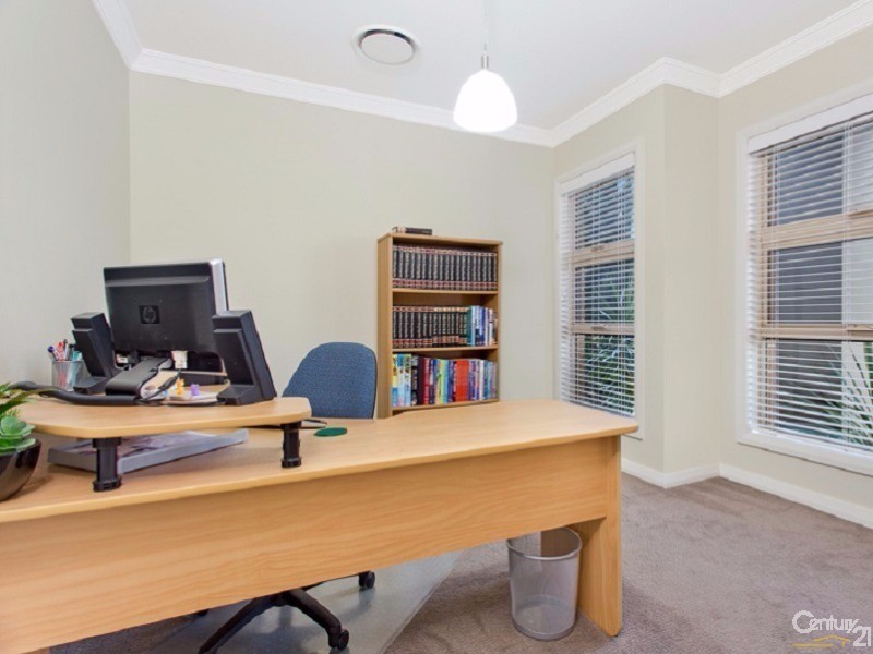 39 Ripple Crescent, The Ponds NSW 2769