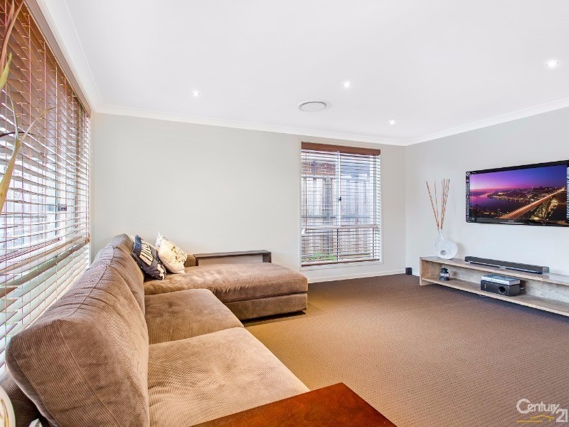 14 Ripple Crescent, The Ponds NSW 2769