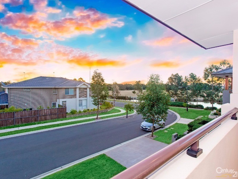 14 Ripple Crescent, The Ponds NSW 2769