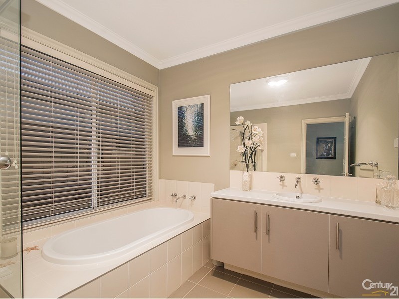 66 The Ponds Boulevard, The Ponds NSW 2769