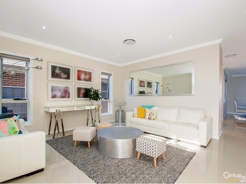 8 Wolgan Street, The Ponds NSW 2769