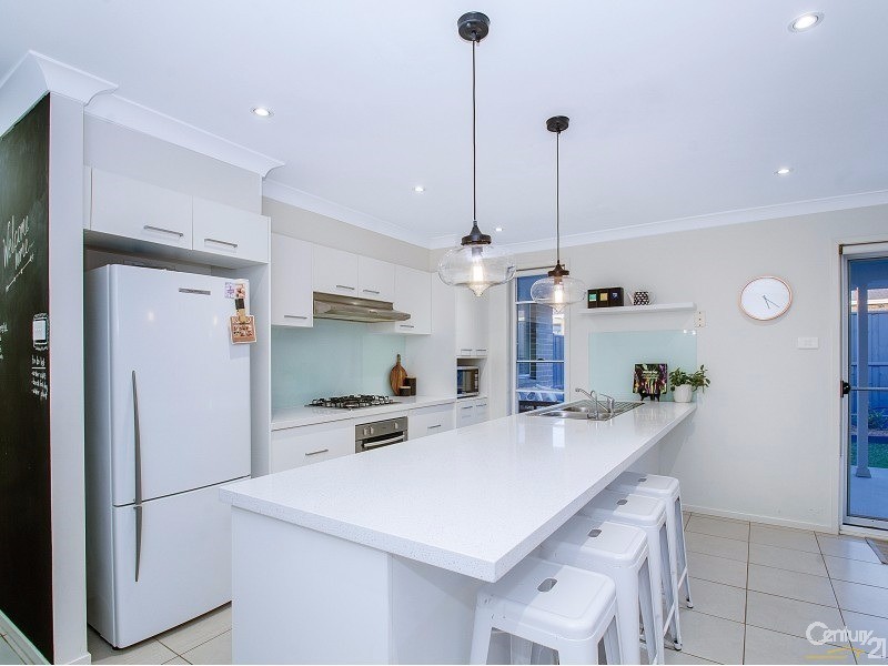 9 Sunflower Parade, The Ponds NSW 2769