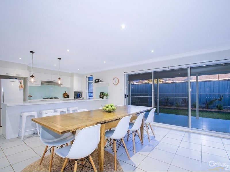 9 Sunflower Parade, The Ponds NSW 2769